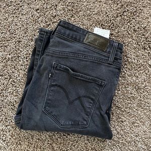 Levi’s Black Skinny Jeans